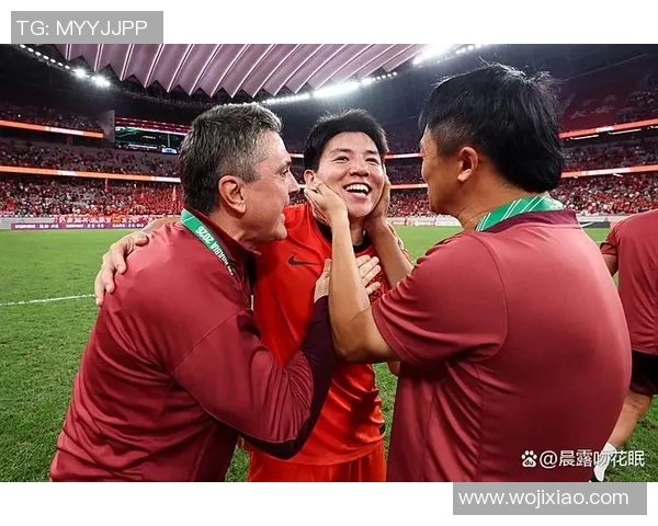 亚洲杯赛精彩对决日本队迎战土库曼斯坦队全力争胜