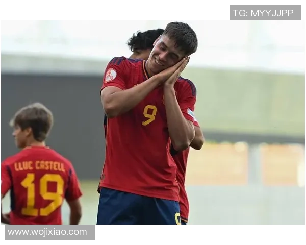 弗洛因德：乌比格能在拜仁生长，很快乐迈克参与U17世界杯